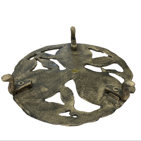 Metal Pear Trivit - Picture 4 of 6